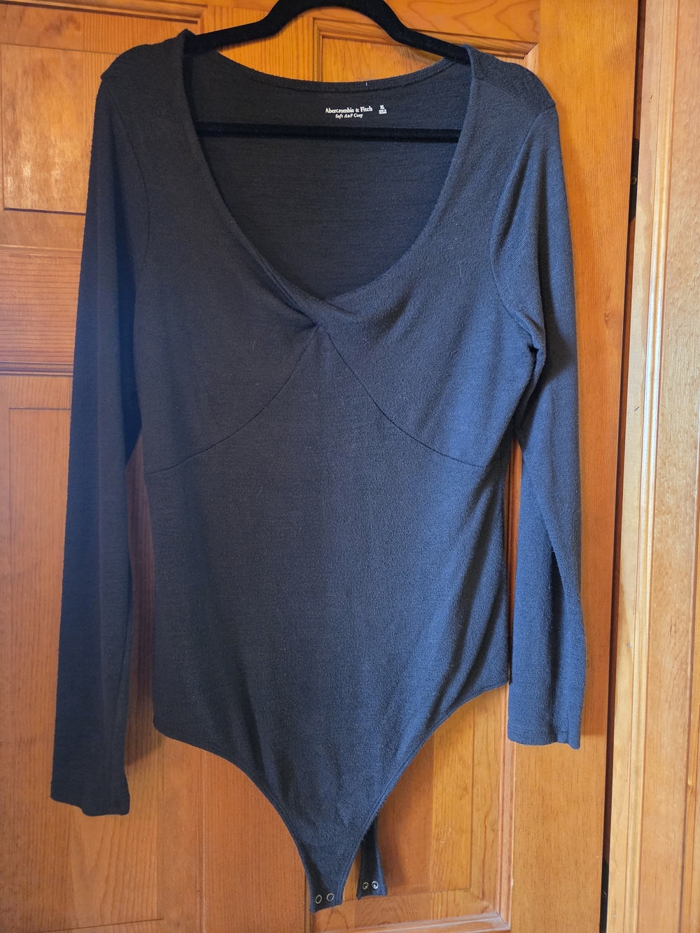 Abercrombie & Fitch Black Long-Sleeve V-Neck Bodysuit